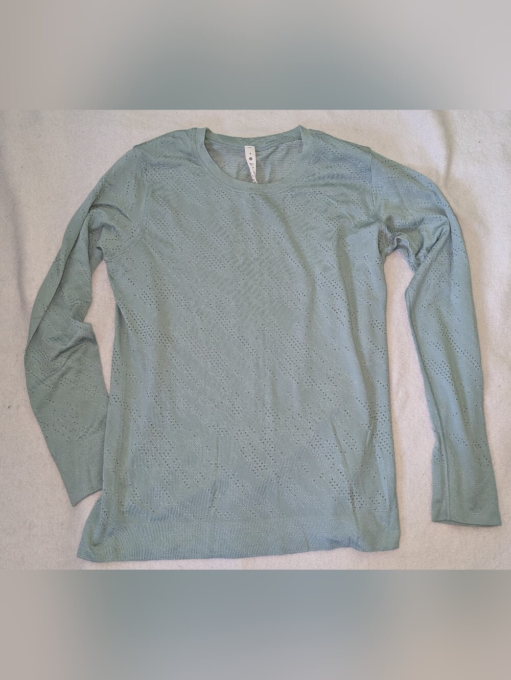Lululemon Swiftly Relaxed Long Sleeve Green Size 8